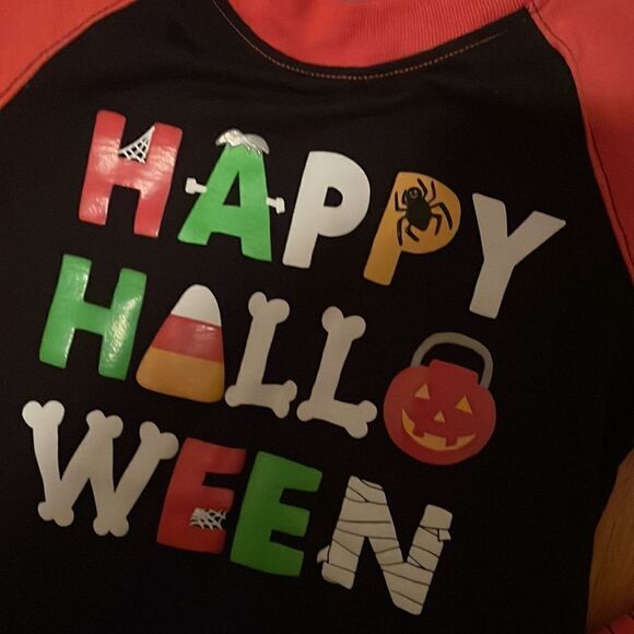 Happy Halloween shirt 🎃 - Picture 3 of 4